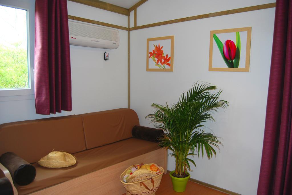 Lagrange Grand Bleu Vacances – Résidence Port Lalande Castelmoron-sur-Lot Exterior foto