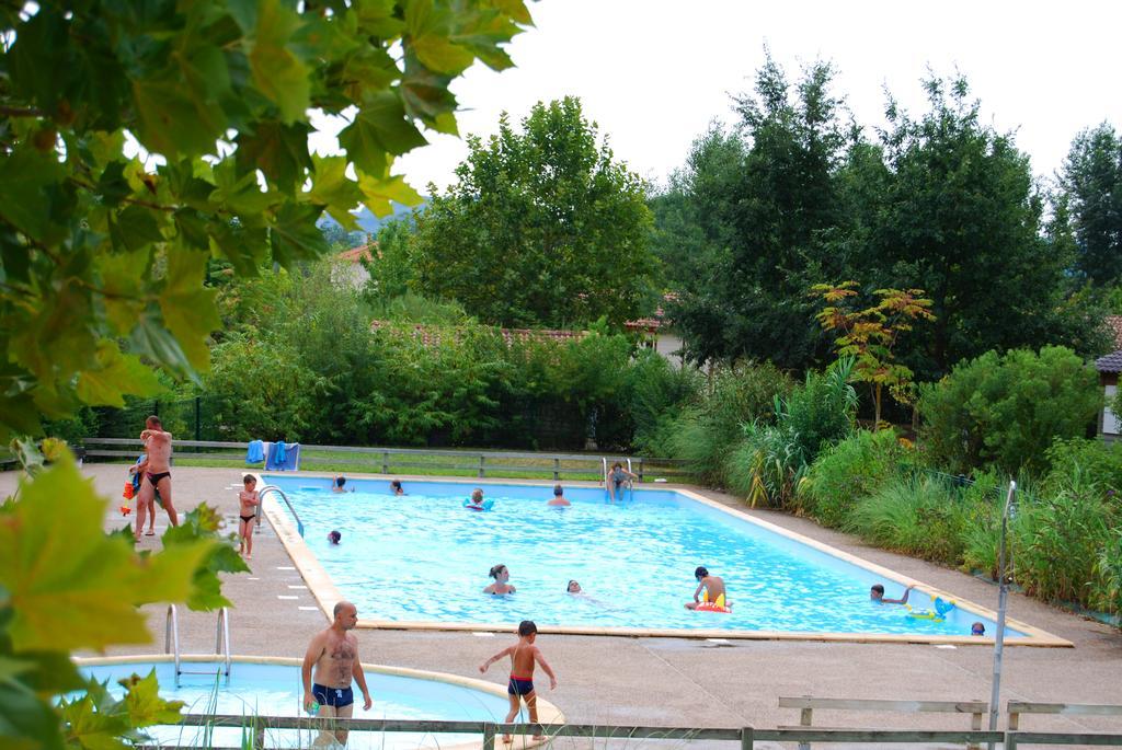 Lagrange Grand Bleu Vacances – Résidence Port Lalande Castelmoron-sur-Lot Exterior foto