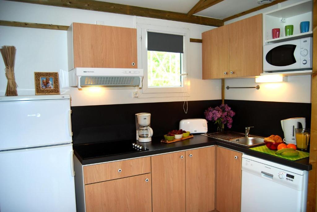 Lagrange Grand Bleu Vacances – Résidence Port Lalande Castelmoron-sur-Lot Habitación foto