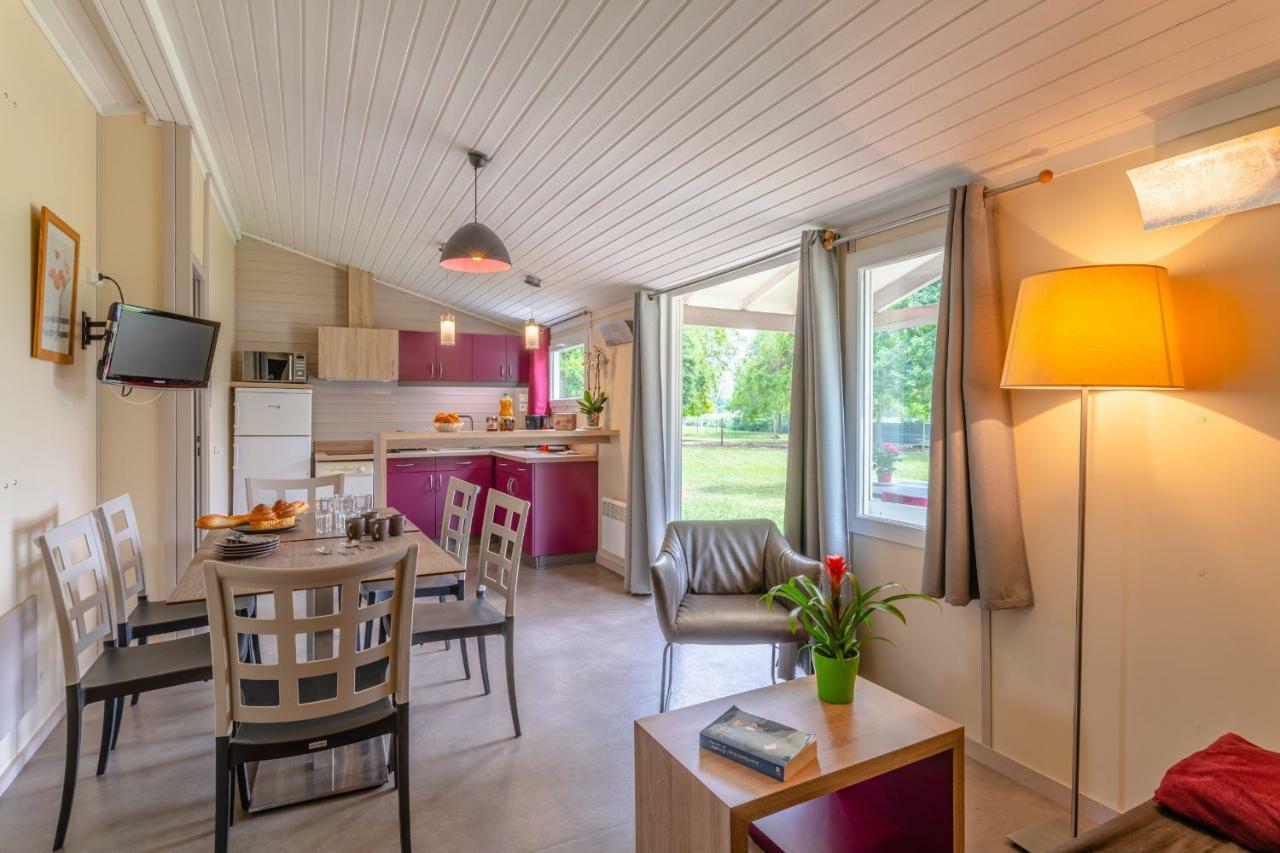 Lagrange Grand Bleu Vacances – Résidence Port Lalande Castelmoron-sur-Lot Exterior foto